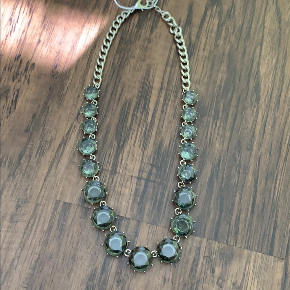 Ann Taylor Faceted crystal necklace - Picture 4 of 8